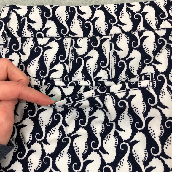 NWT Old Navy Seahorse Patterned Shorts - Picture 5 of 5